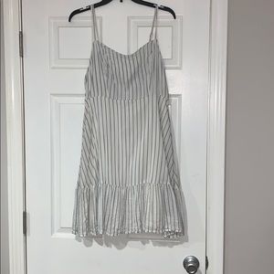 Mid-thigh length dress (white and blue) medium